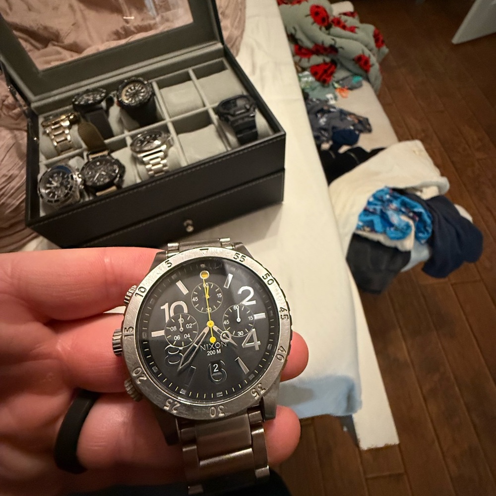 Stylish Silver Chronograph Watch